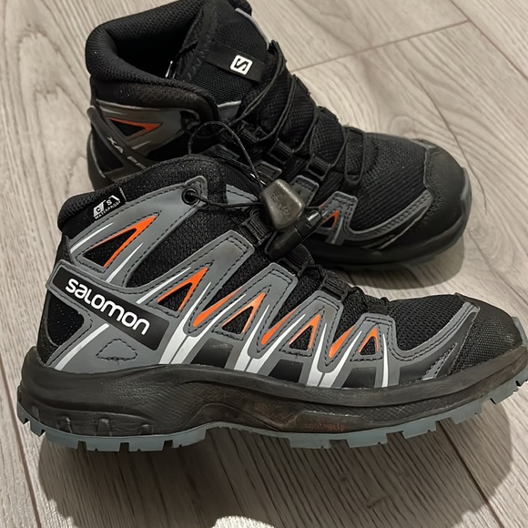 Salomon - youth hiking boots - Picture 3 of 8